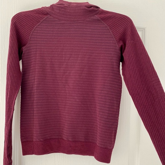 Lululemon Sweater top - Picture 5 of 5